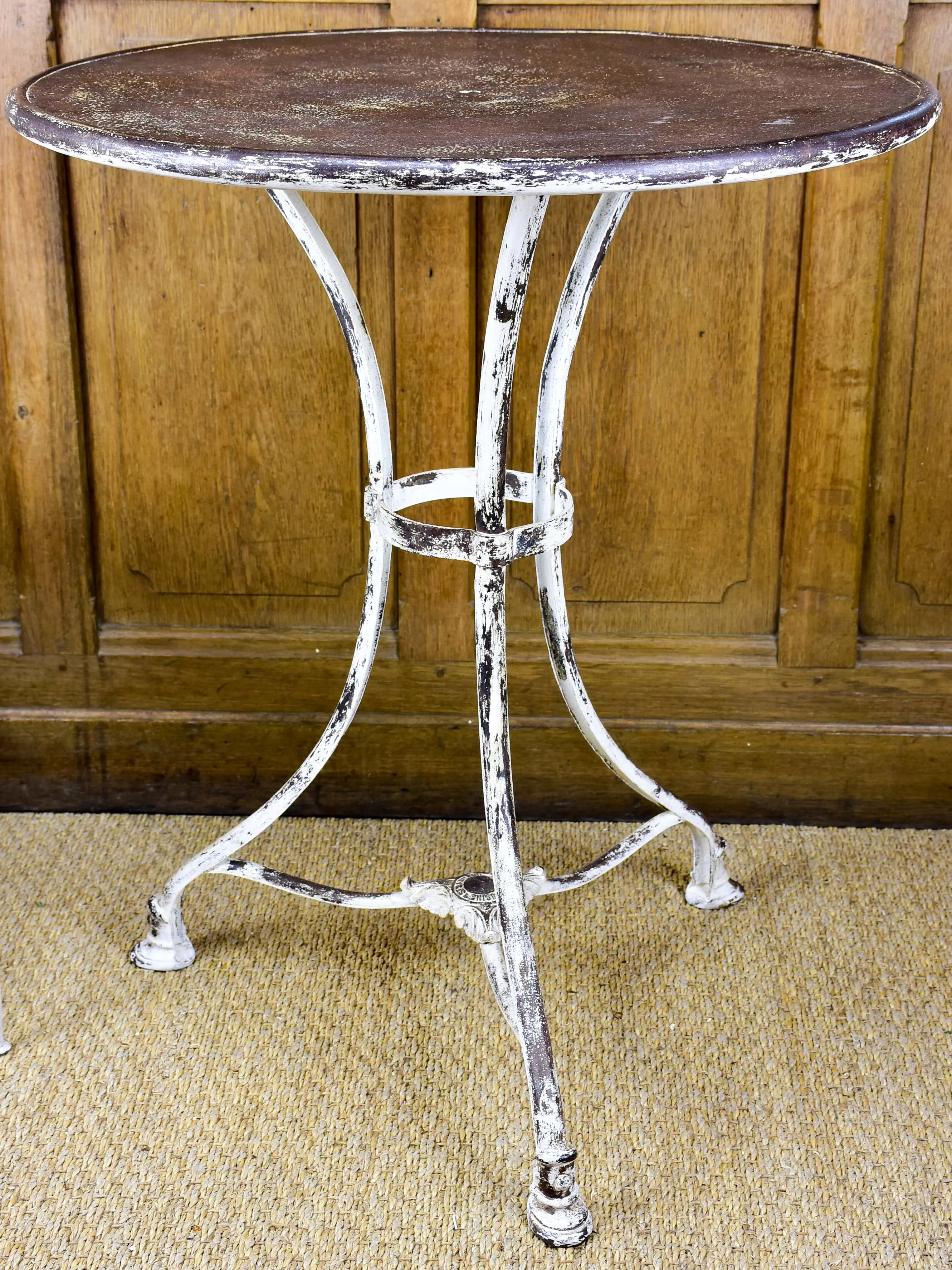 Antique French round garden table - Arras