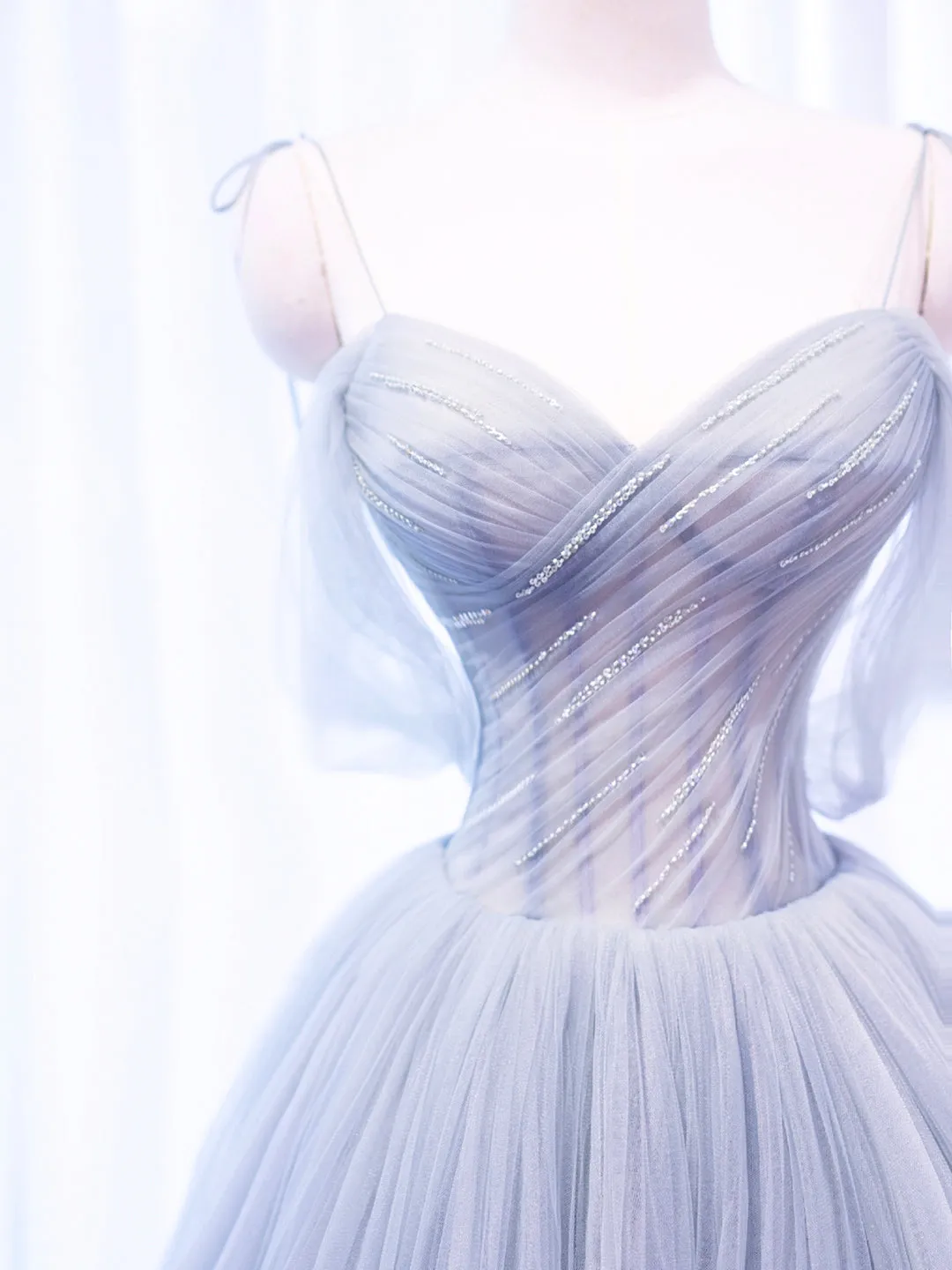 Gray Spaghetti Strap Tulle Long Prom Dress Gray A-Line Evening Party Dress