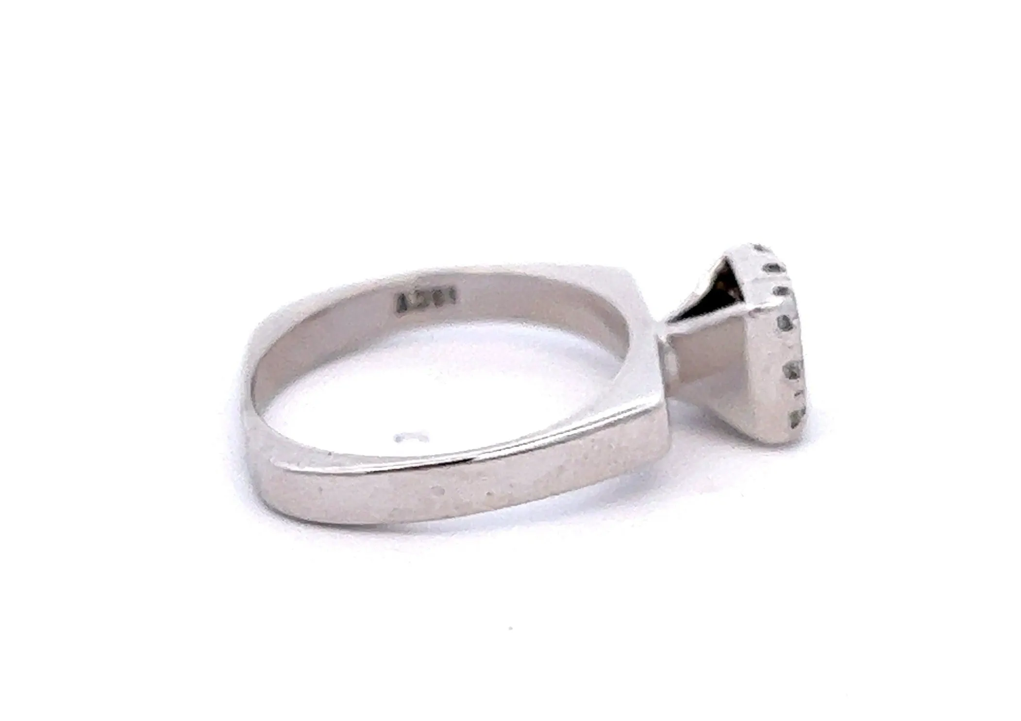 Handmade 18ct White Gold & Diamond Ring