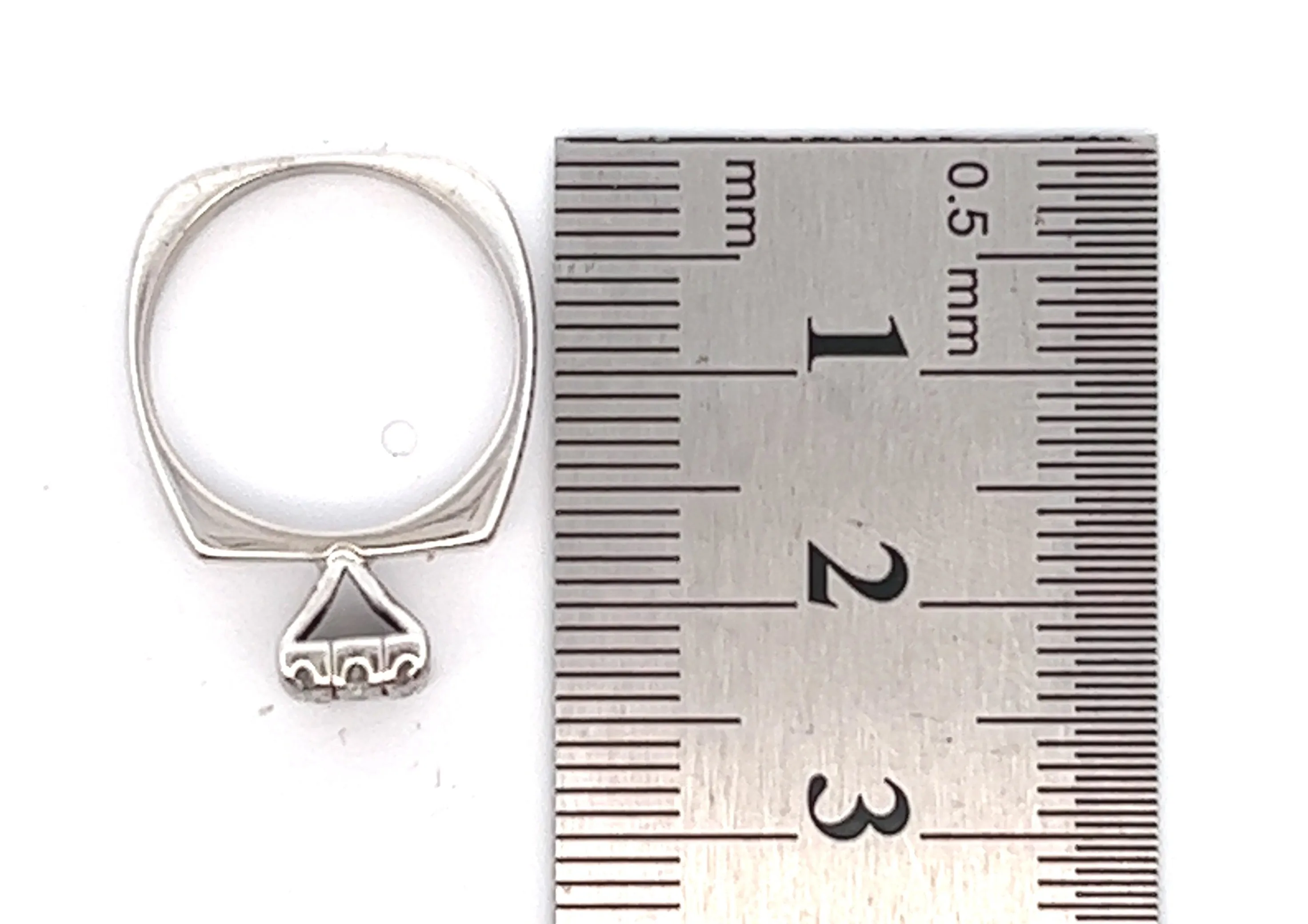 Handmade 18ct White Gold & Diamond Ring