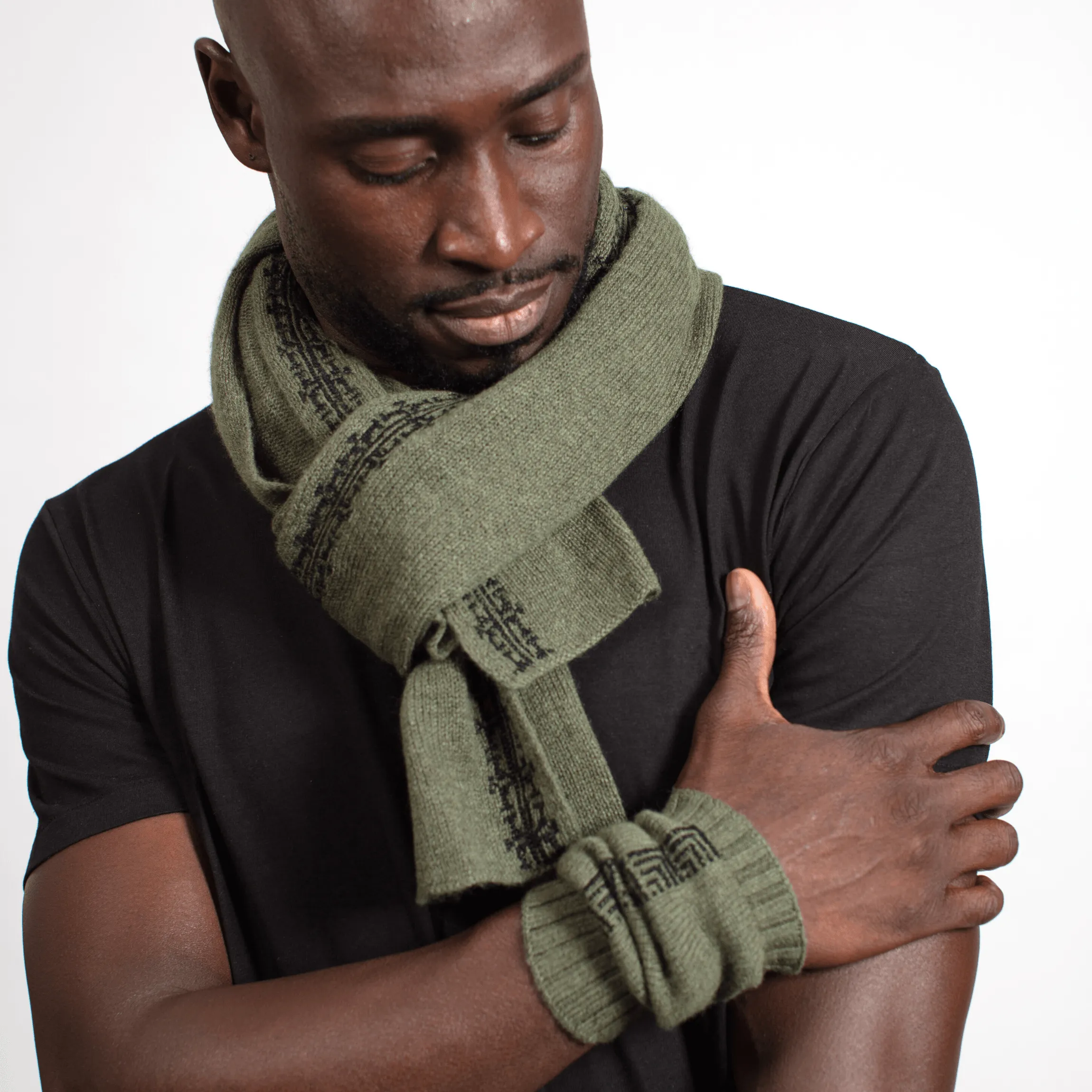 KHAKI CASHMERE MITTENS