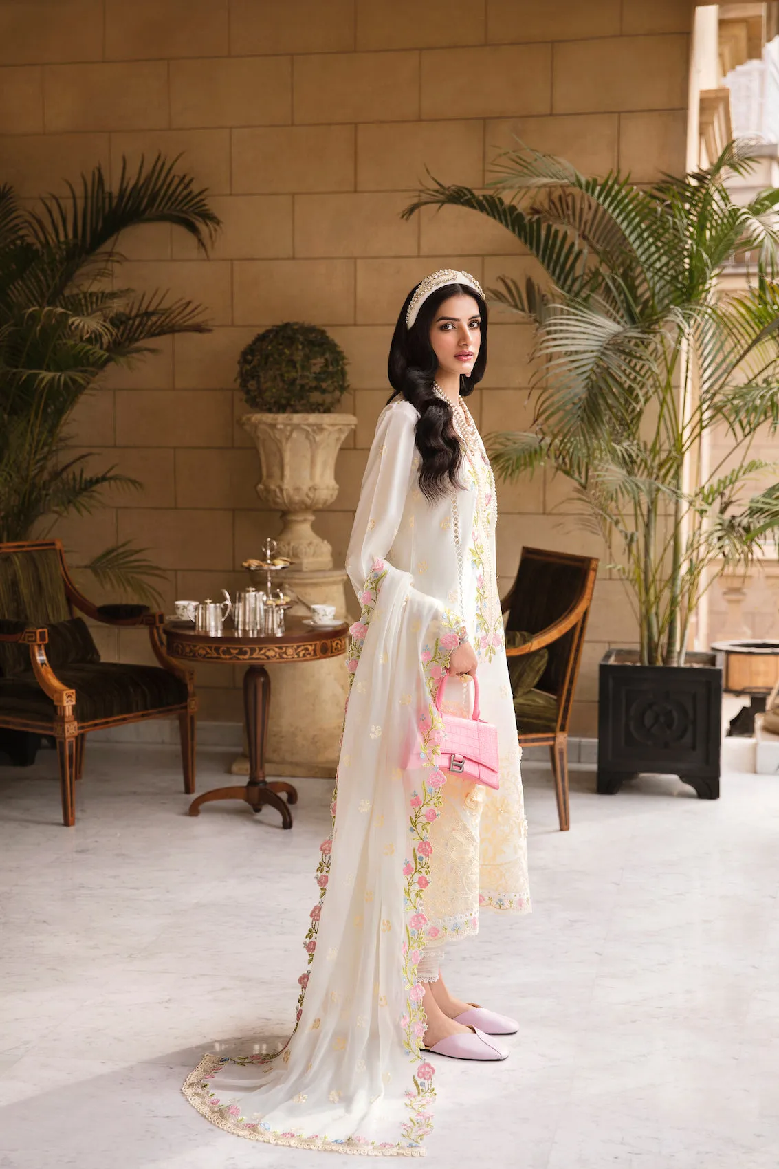 Sable Vogue Luxury Lawn Collection – DAHLIA